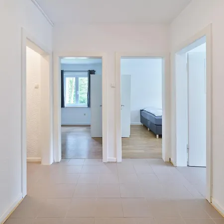 Monteurwohnungen In - Parkplatz - Einzelbetten - Waschmaschine Und Trockner Lejlighed Trier