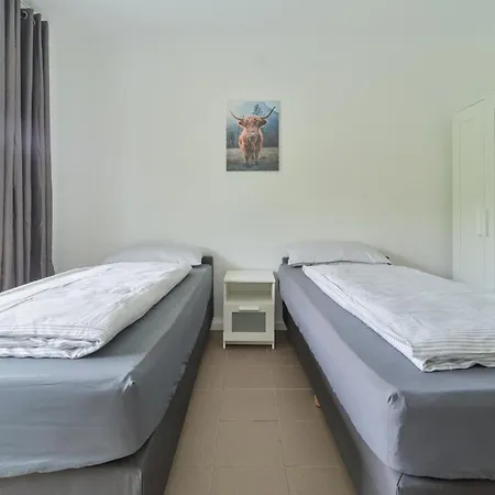 Apartmán Monteurwohnungen In - Parkplatz - Einzelbetten - Waschmaschine Und Trockner *