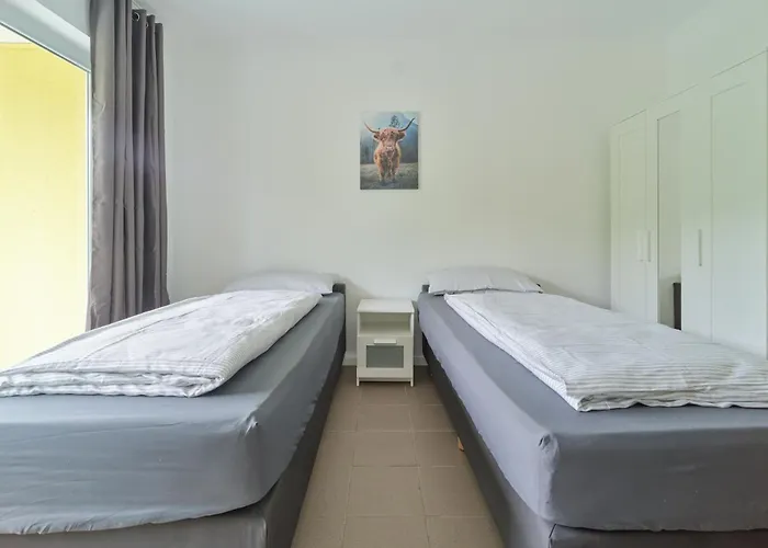 Lejlighed Monteurwohnungen In - Parkplatz - Einzelbetten - Waschmaschine Und Trockner *